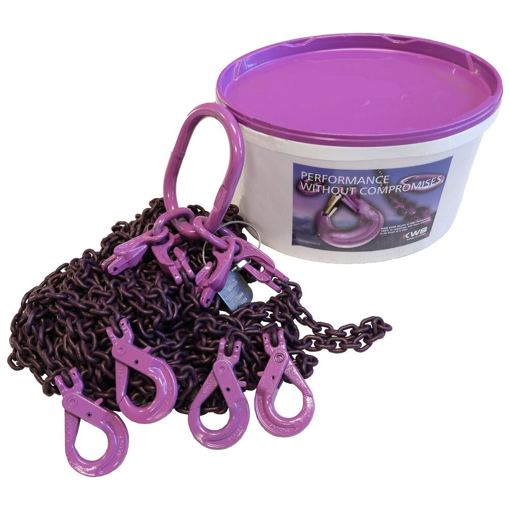 Chain Sling 4-leg in a bucket