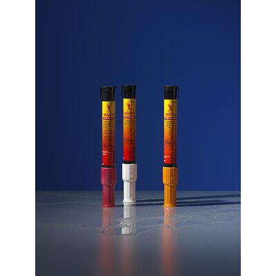 For short-range distress on ships, lifeboats and life rafts.